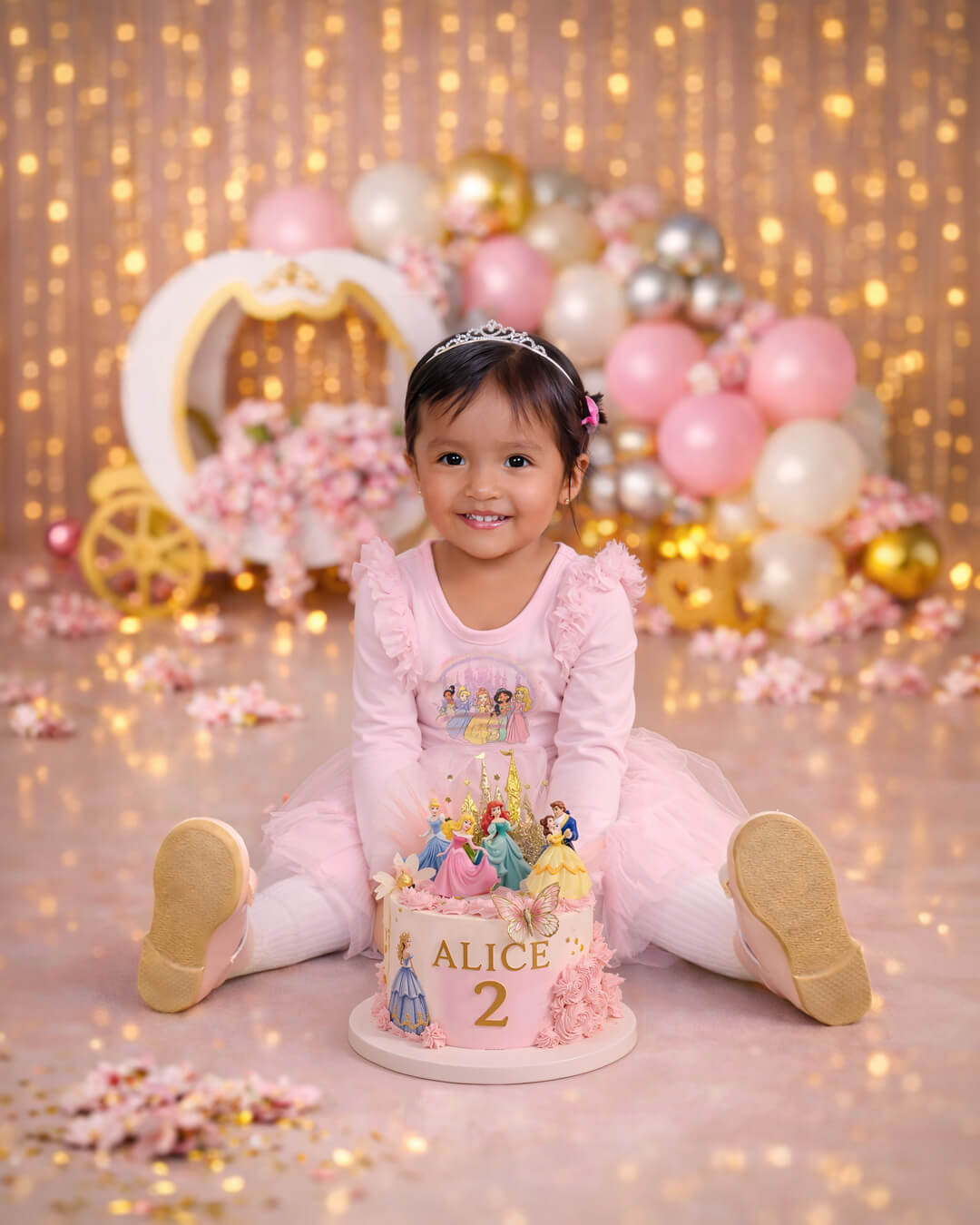 Sesión fotográfica de cumpleaños infantil temática de princesas en estudio profesional de Cochabamba - 53 Fotografía.